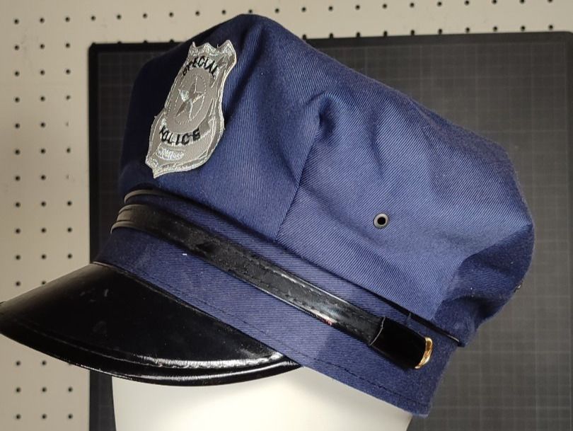 Copricapi, berretti & cappellini: Spezial Polizei Hut  Fasnacht oder Deko – Usato da Gelterkinden venduto da MYSTOREFORYOU4460 1