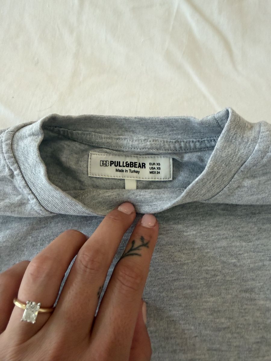 Bershka T-Shirts: Vintage layered long sleeve shirt – Gebraucht aus Zürich von lil_h279 1