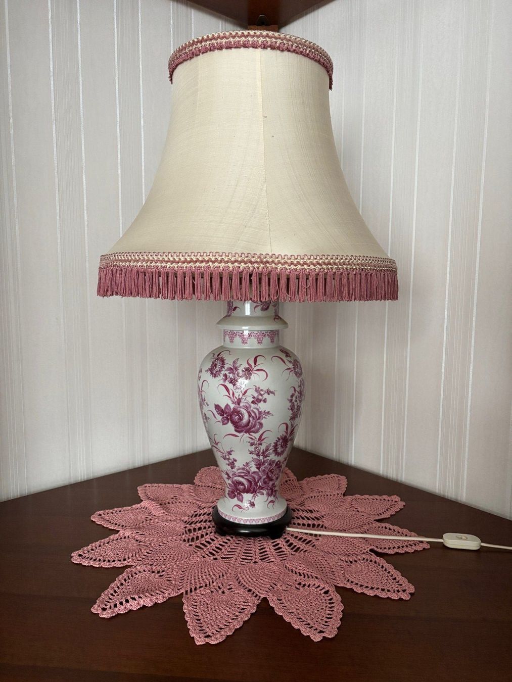 Lampade: Tischlampe vintage – Usato da Bottmingen venduto da dc8_t5w9