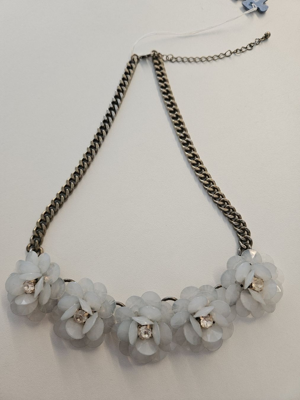 Catenine: Kette mit Blumen-Anhänger Halskette – Nuovo (secondo la descrizione) da Anwil venduto da tamoos 1