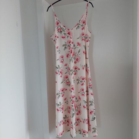 Sommerliches Blumenkleid, Grösse XL, 95 % BW
