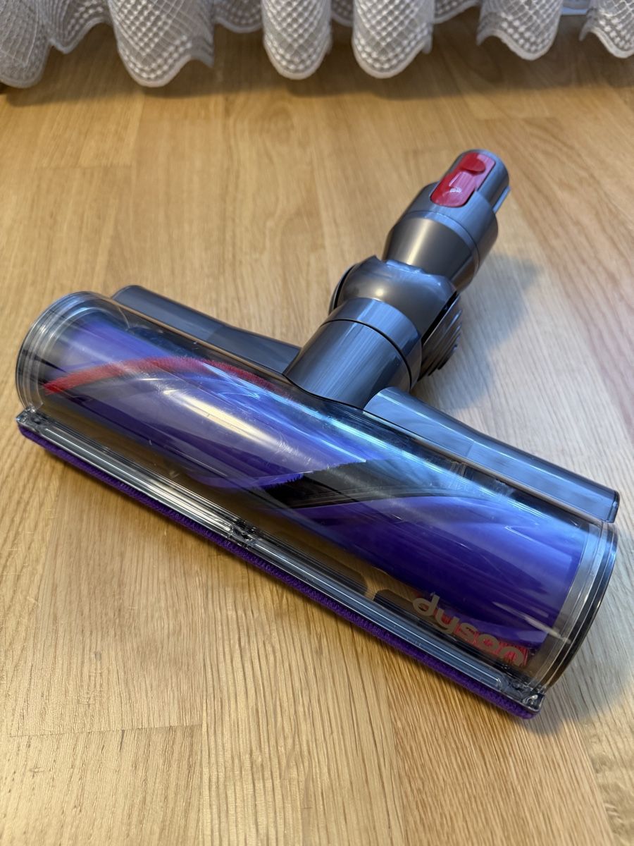 Dyson Altro per la casa: Dyson brosse V7 - V15  – Usato da Meyrin venduto da SA_3006