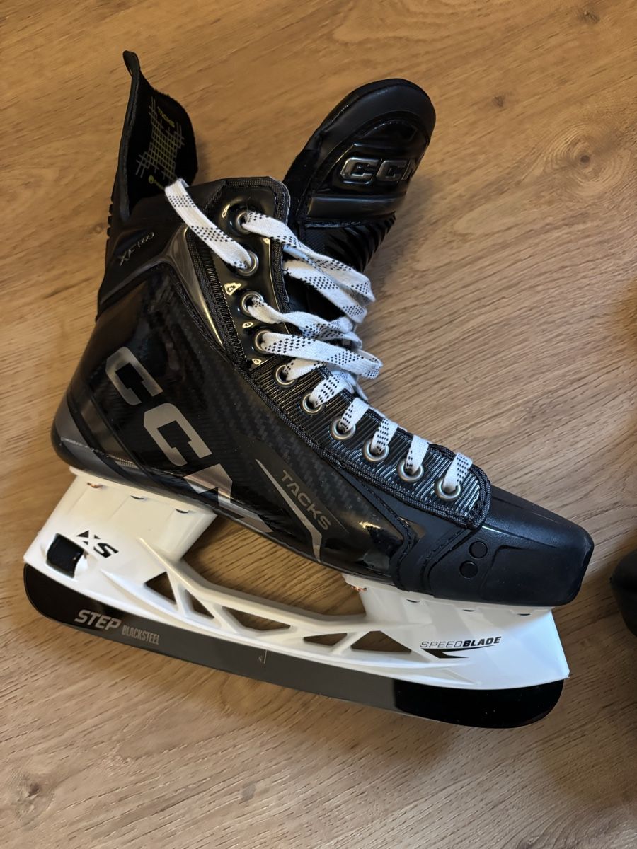 Ccm Pattini da ghiaccio: CCM Tacks XF Pro - Patins à glace – Nuovo (secondo la descrizione) da Neuchâtel venduto da Gmartinetti 3
