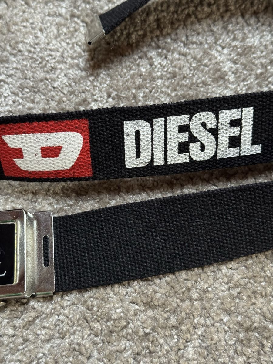 Diesel Cinture: Ceinture Diesel noire, taille 110 cm – Usato da Vuippens venduto da Anna_as 3