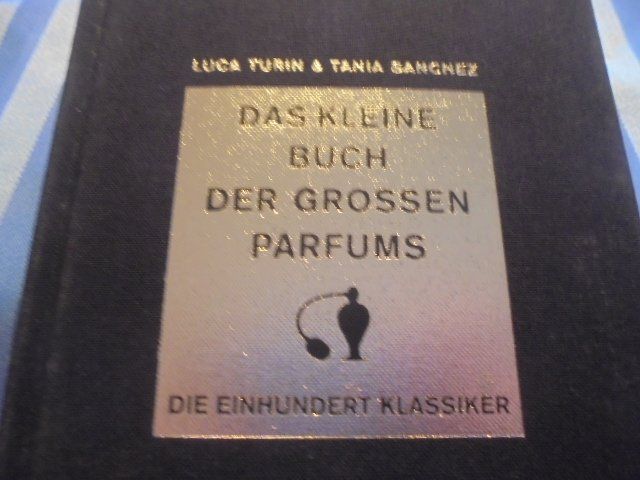 Libri: Das kleine Buch der grossen Parfums – Nuovo (secondo la descrizione) da Hinwil venduto da Glasperlen 1