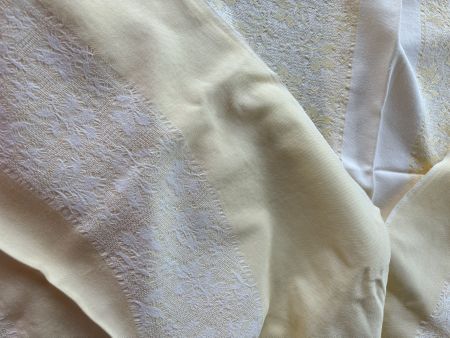 Nappe ancienne + 6 serviettes assorties
