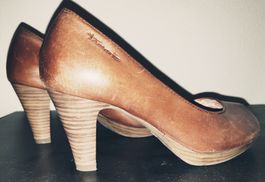 Braune Peeptoes / Pumps Grösse 37 von Tamaris