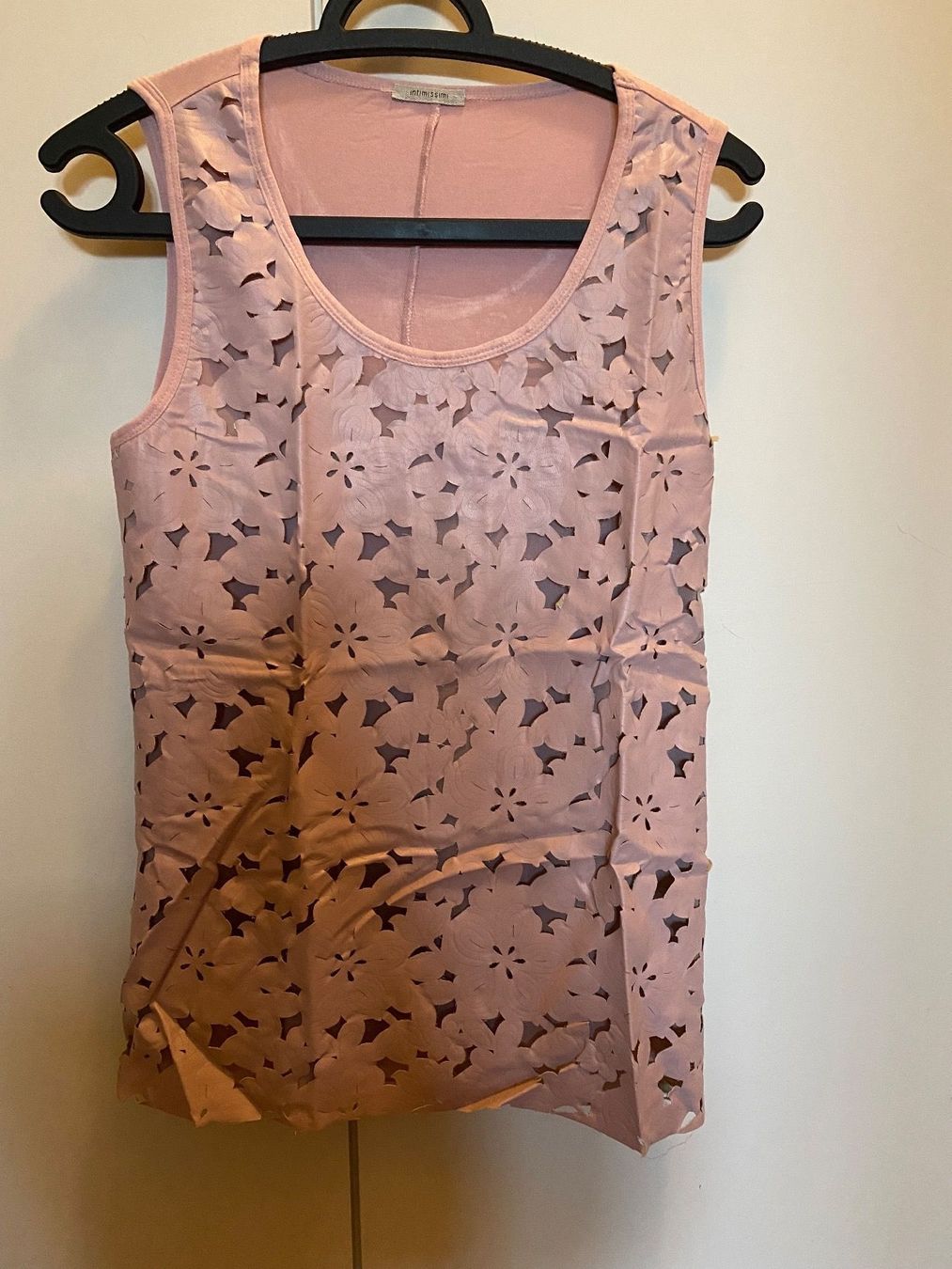 Intimissimi T-Shirts: T-shirt INITMISSIMI – Neu (gemäss Beschreibung) aus Meyrin von The_Top_Dressing