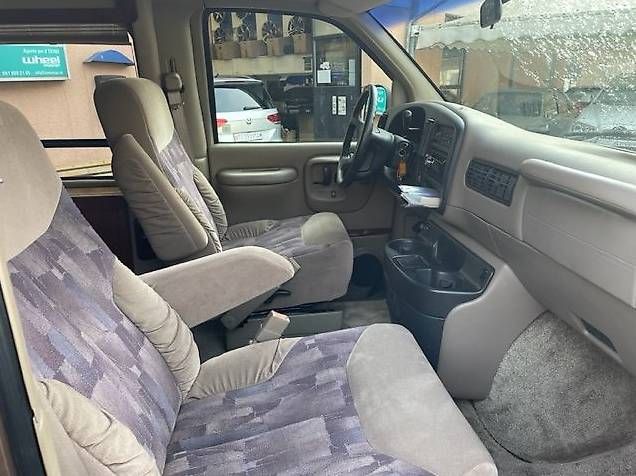 Chevrolet Automobili: Chevrolet Van Express 1500 5.0 V8 245cv – Usato da Agno venduto da SimonCar 4