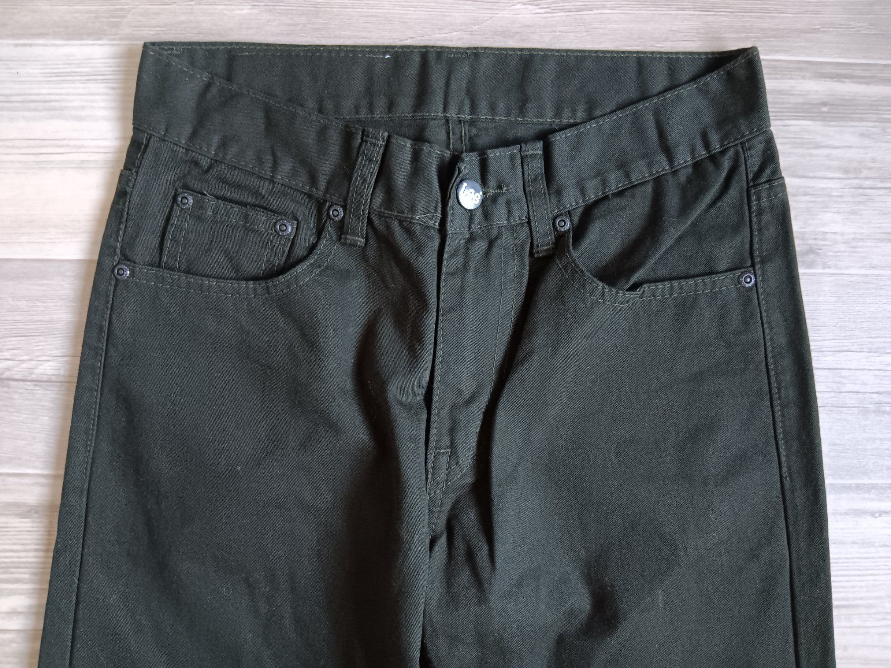 Lee Jeans: LEE Jeans taille / Grosse 30 – Usato da Cossonay-ville venduto da Super-Price-Quality 1