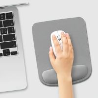Ergonomisches Mauspad mit Handgelenkauflage
