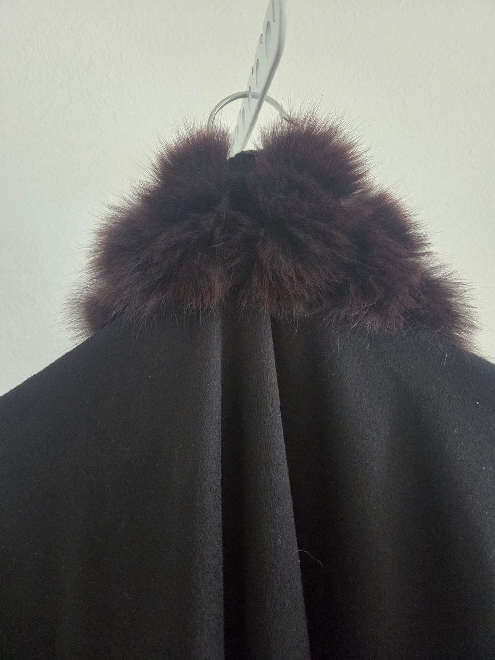 Altro in Moda donna: Cape mit echtem Nerz – Usato da Oberrieden venduto da Smart570 4