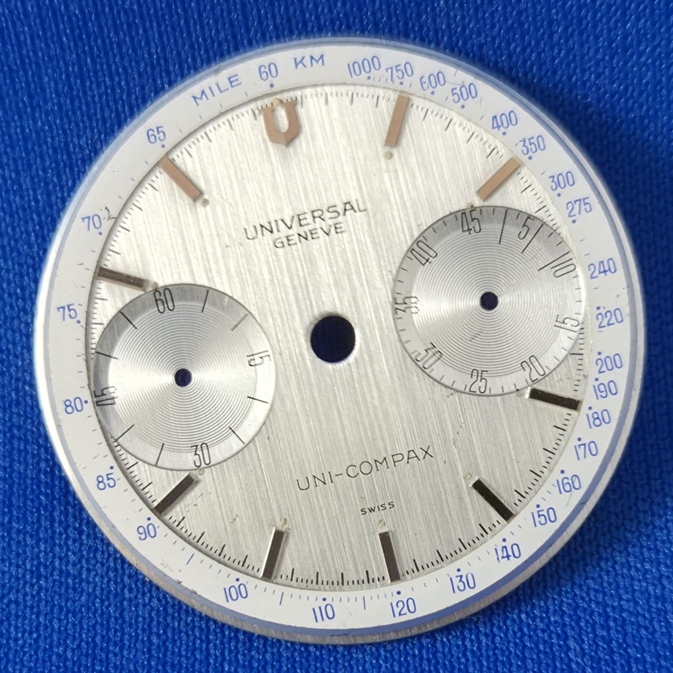 Universal Genève Orologi: Cadran Universal Genève UNI-COMPAX – Nuovo (secondo la descrizione) da Farvagny-le-Grand venduto da CollectibleWatches 1