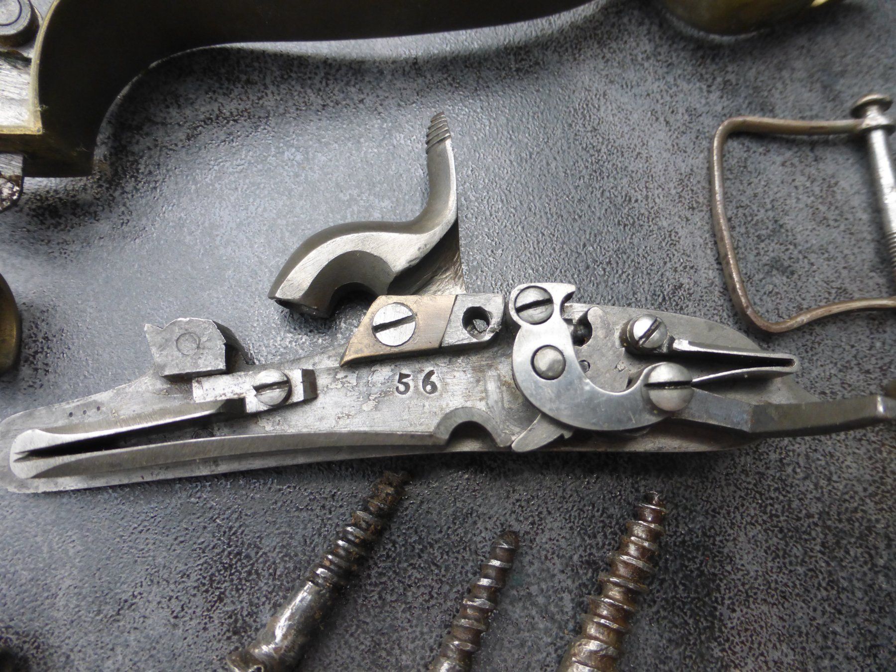 Tutti gli attrezzi: seltene, antike Ersatzteile zu Percussionsgewehr – Usato da Rüthi (Rheintal) venduto da Schmidtrubin1 2