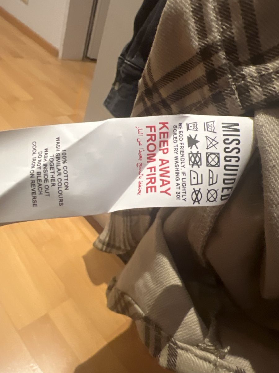 Camicette: Kariertes Missguided Hemd/Jacke – Usato da Oberengstringen venduto da pri_c8jk 3