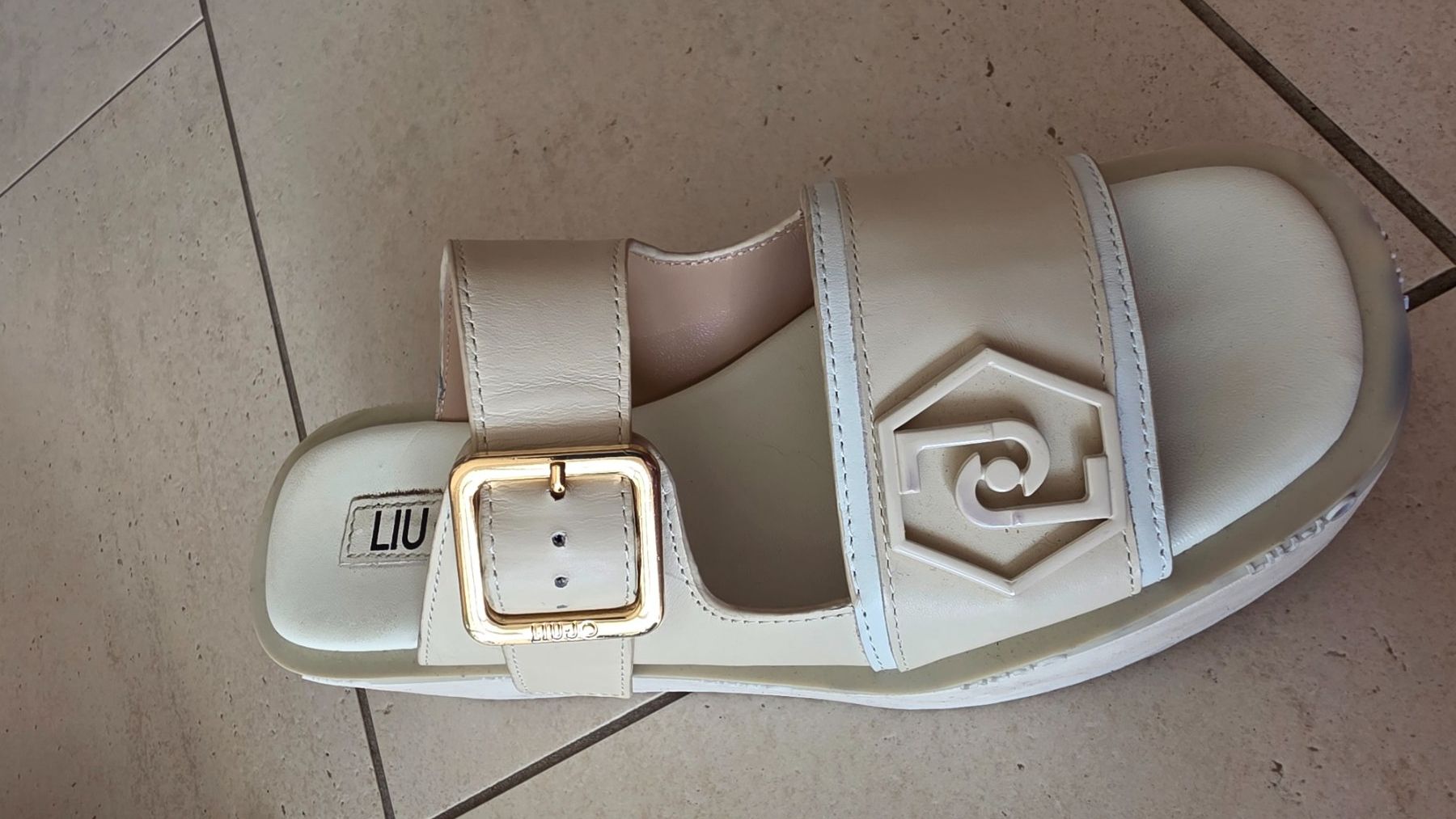 Liu Jo Scarpe da donna: Sandale Liu Jo – Usato da Hunzenschwil venduto da Ananas132 1