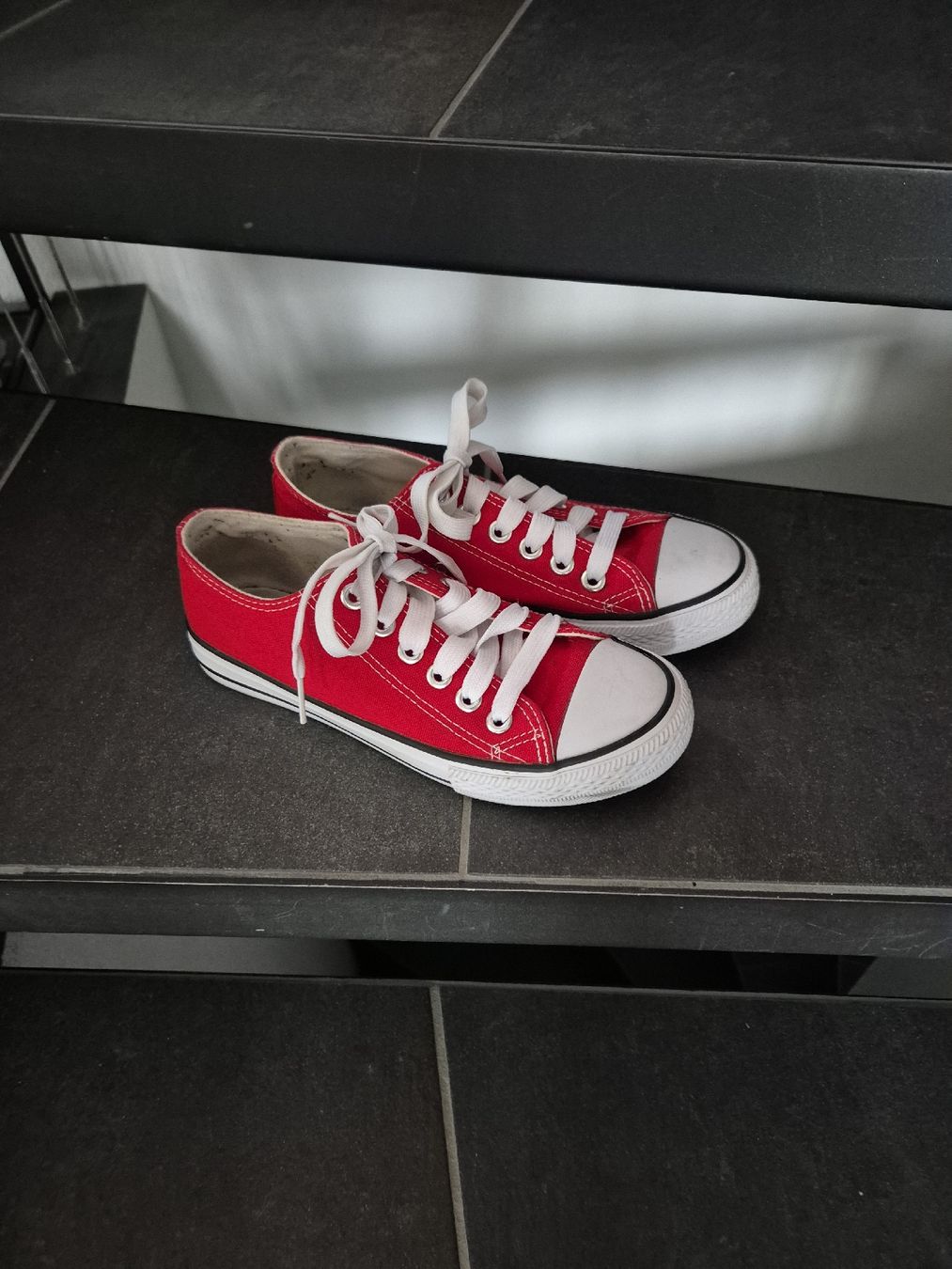 Chaussures femmes: Schuhe 37 – D'occasion à Würenlingen par kuh33