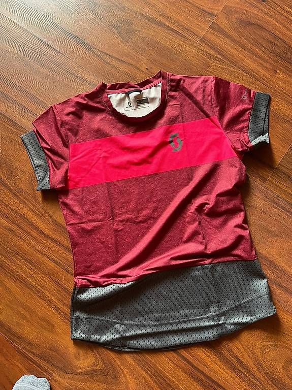 Canottiere & Pantaloni: Scott-Bikeshirt – Usato da Buttisholz venduto da Katja_H 1