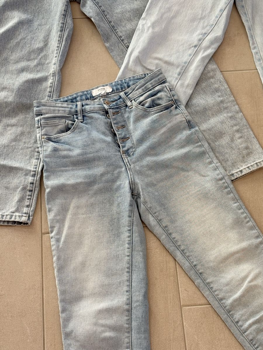 Jeans: 3x Jeans Damen hellblau  – Gebraucht aus Wolfhausen von lala_wolfhausen 3