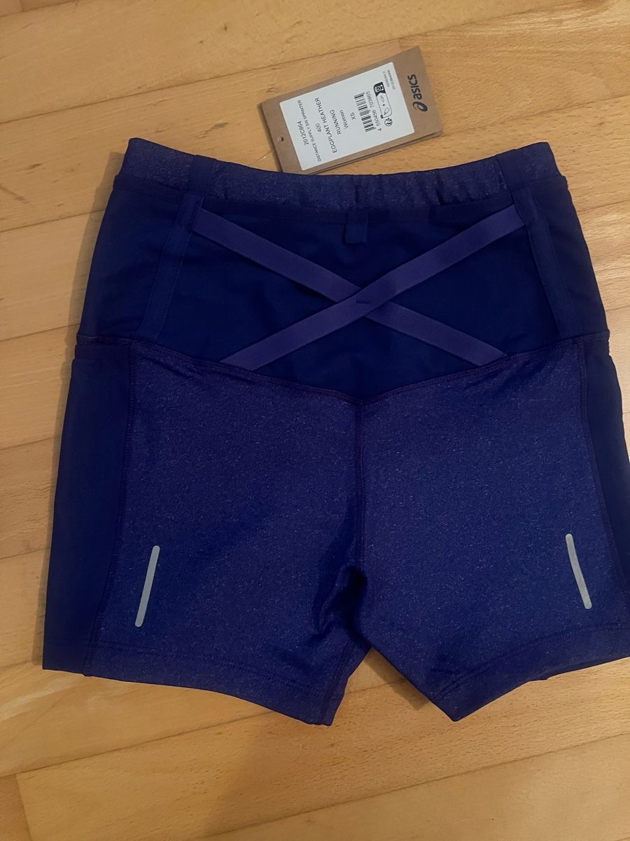 Asics Lotti di vestiti: Schöner jogging set bin asics :Neu – Nuovo e nell'imballaggio originale da Biel/Bienne venduto da RO19 7