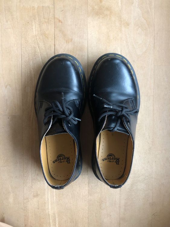 dr martens airwair 1461