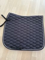 Dressurschabracke Schwarz nur 1x gebraucht