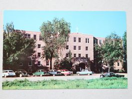 AK St. Mary's Hospital Pierre, South Dakota USA 50's Cars