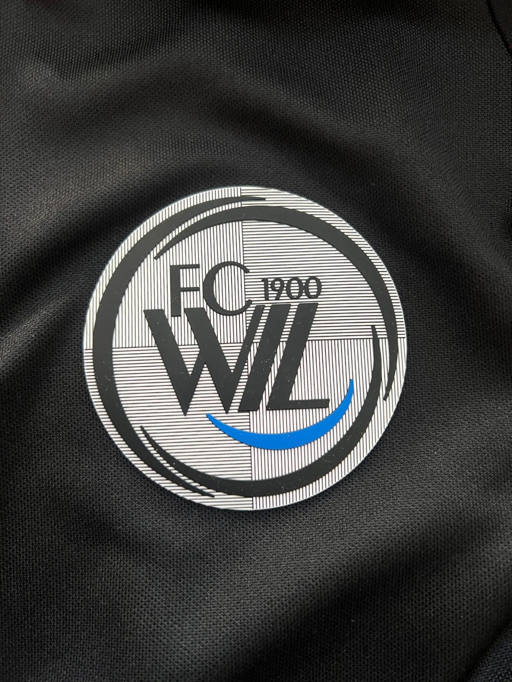 Adidas Canottiere & Pantaloni: FC Wil 1900 - adidas Tiro24 Trainingstop - Grösse M – Usato da Oberbüren venduto da Swictch 2