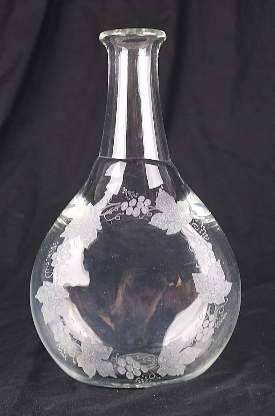 Carafes: Glaskaraffe mit Weinranken – D'occasion à Volketswil par brockipfannenstil