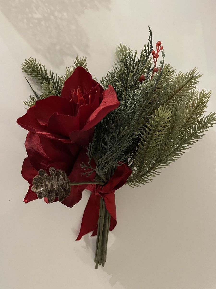 Ikea Alle Dekorationen: Weihnachtsblumen (Kunstblumen) – Gebraucht aus Jona von dar_k2v9