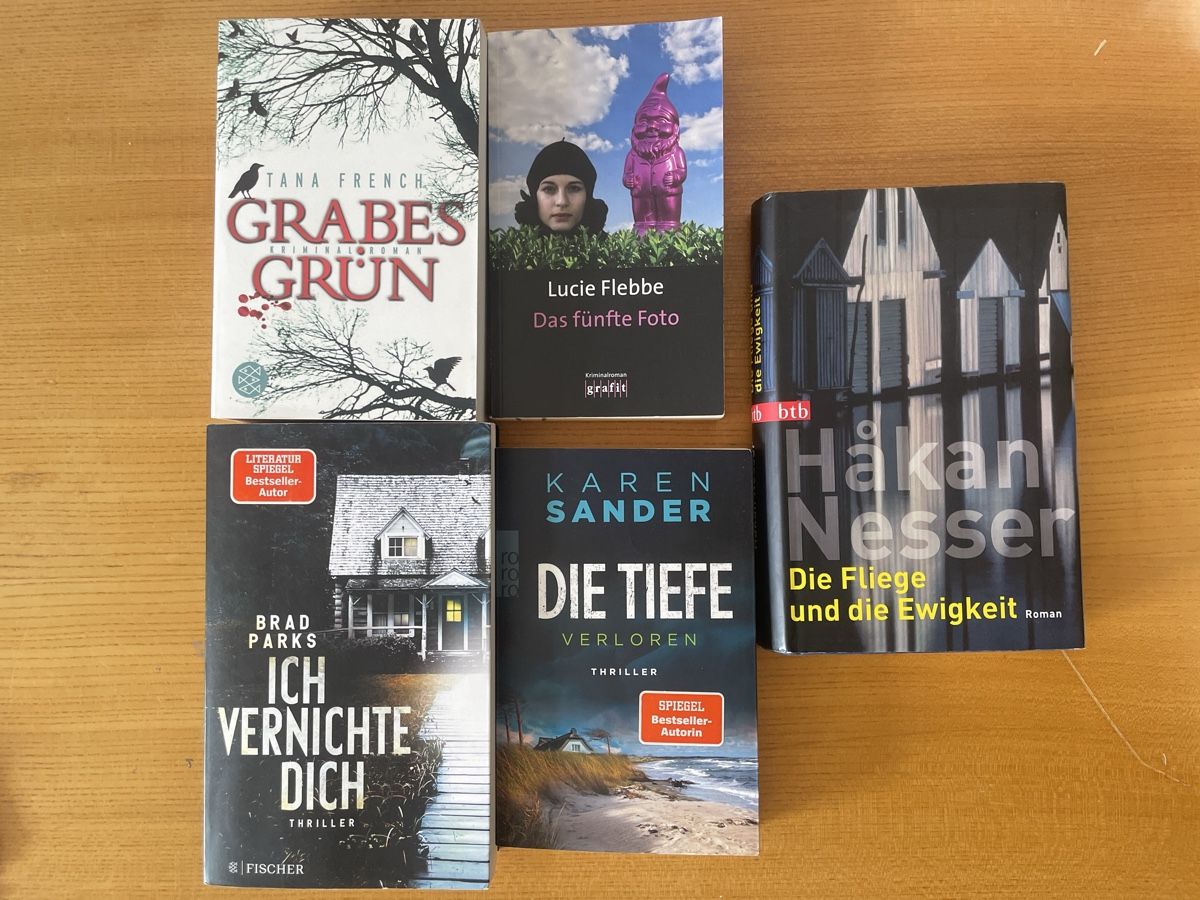Livres: 5 Kriminalromane – D'occasion à Fribourg par Mymikrakra01
