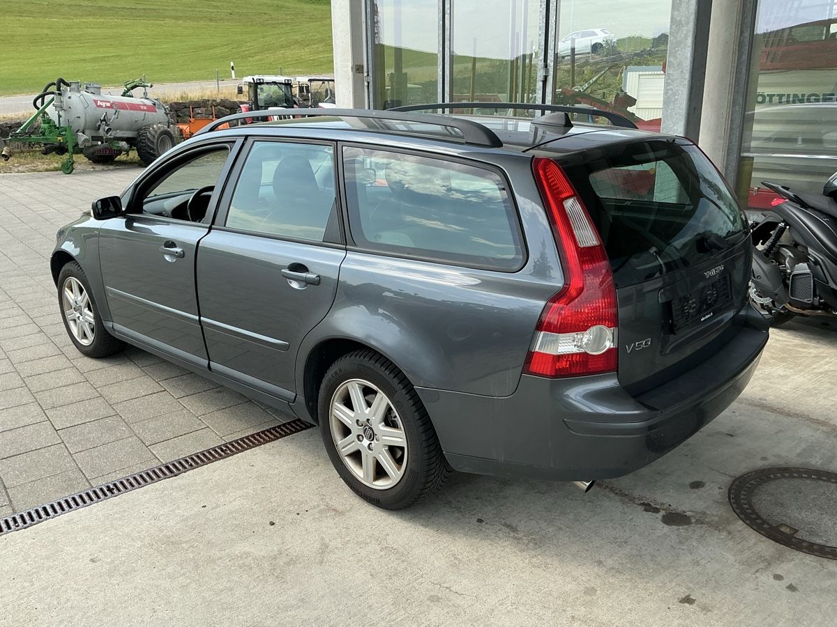 Volvo Autos: Volvo V50 T5 AWD – D'occasion à Stein AR par aut_fx2l 3