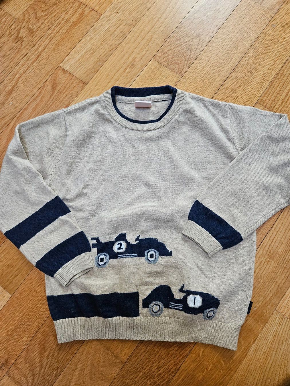 Maglioni & Felpe: Pullover Rennauto boboli 116 – Usato da Hünenberg venduto da lexli06