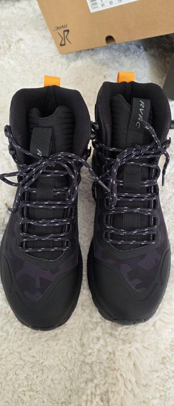 Scarpe da uomo: Revolutionrace Wanderschuh Grösse 42 – Nuovo e nell'imballaggio originale da Adliswil venduto da sushipeti
