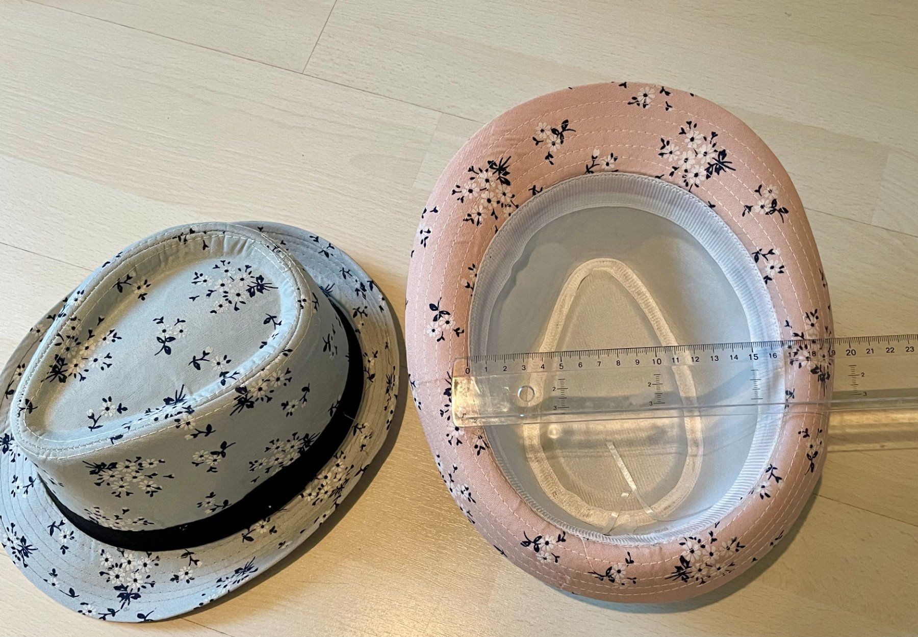Hüte, Mützen & Caps: 2 schöne Hüte in Gr. M – Neu und originalverpackt aus Schindellegi von Moom1402 5