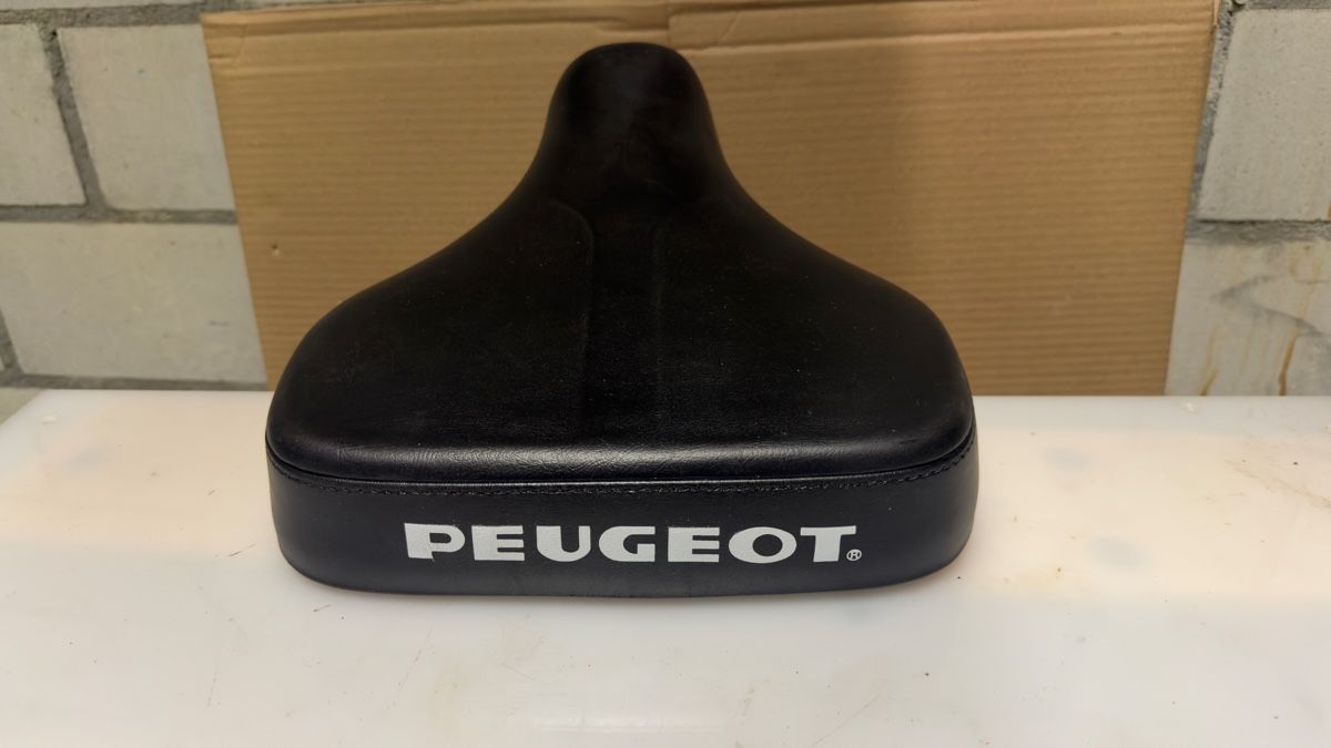 Peugeot Parti ricambio per ciclomotori: Sattel Mofa Peugeot – Nuovo (secondo la descrizione) da Bern venduto da cuprarcdc 1