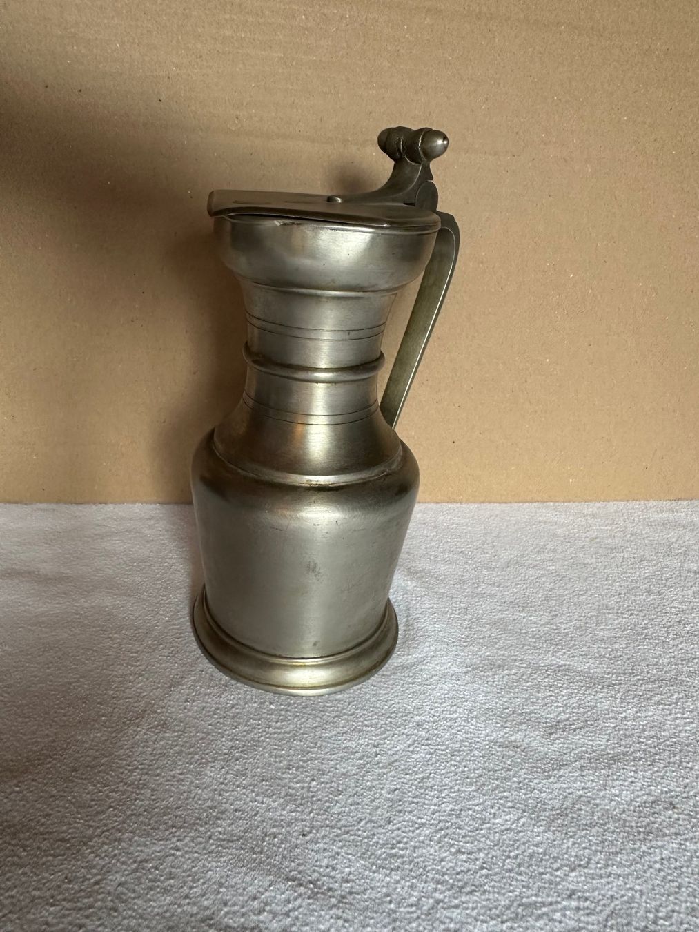 Caraffe: Channe Vaudoise en étain – Usato da Ste-Croix venduto da BuffetSC