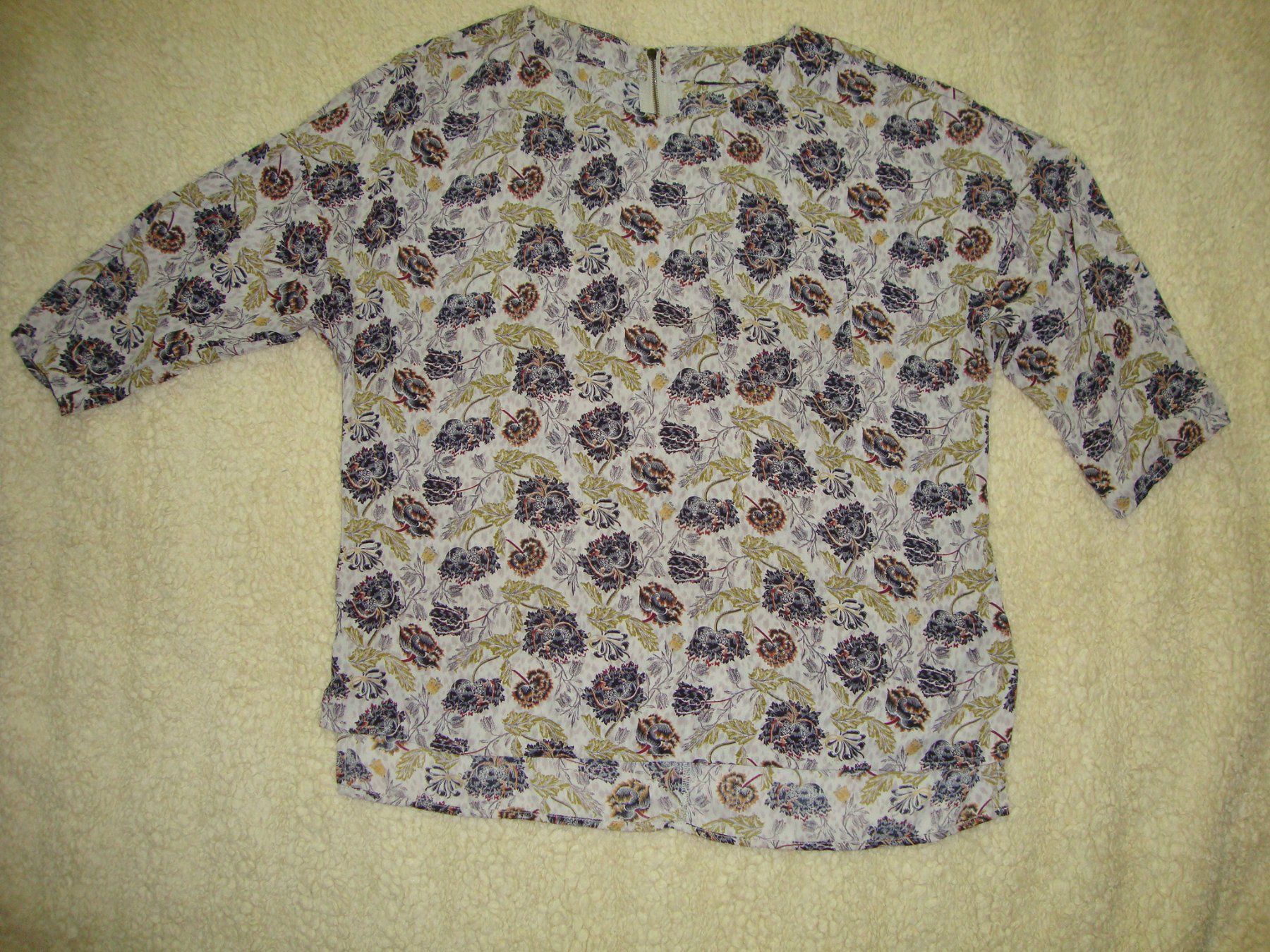 Tuniken: Tunika Bluse Gr m/L – Gebraucht aus Laufen von ereli