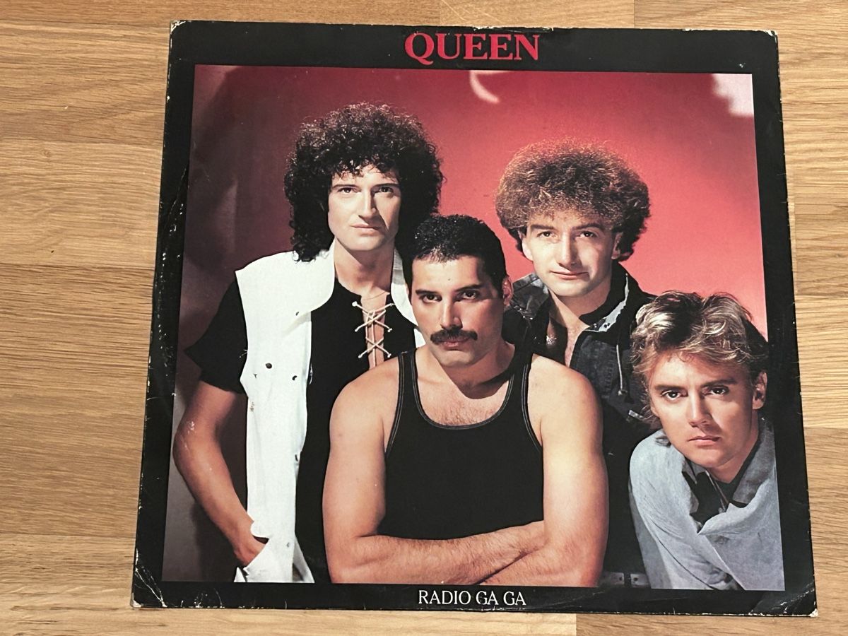 Dischi in vinile: Queen. 1984. Maxi. Radio Ga Ga – Usato da Faulensee venduto da Mizuno06