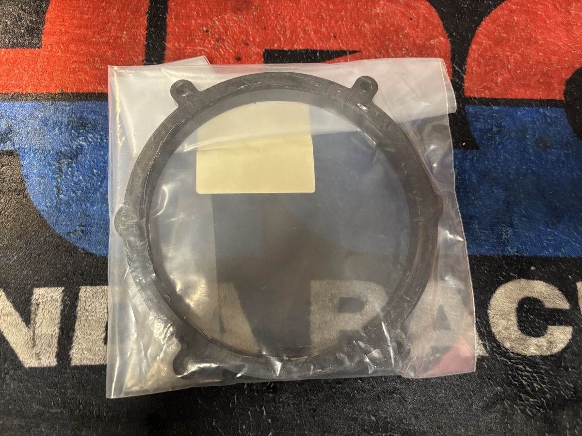 Moto Guzzi Toutes les pièces détachées moto: Moto Guzzi pièce cache moteur – Neuf avec emballage d'origine à Mézières VD par P-M-C 1