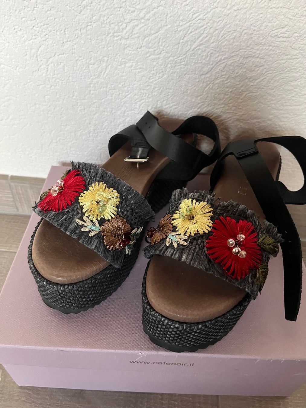 Scarpe da donna: Sandales café noir 37 Italiennes – Nuovo e nell'imballaggio originale da Estavayer-le-Lac venduto da mcha