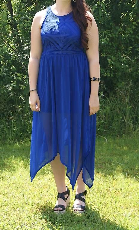 Vestiti: Sommerliches, blaues Kleid mit Spitze – Usato da Luzern venduto da lauriie 3