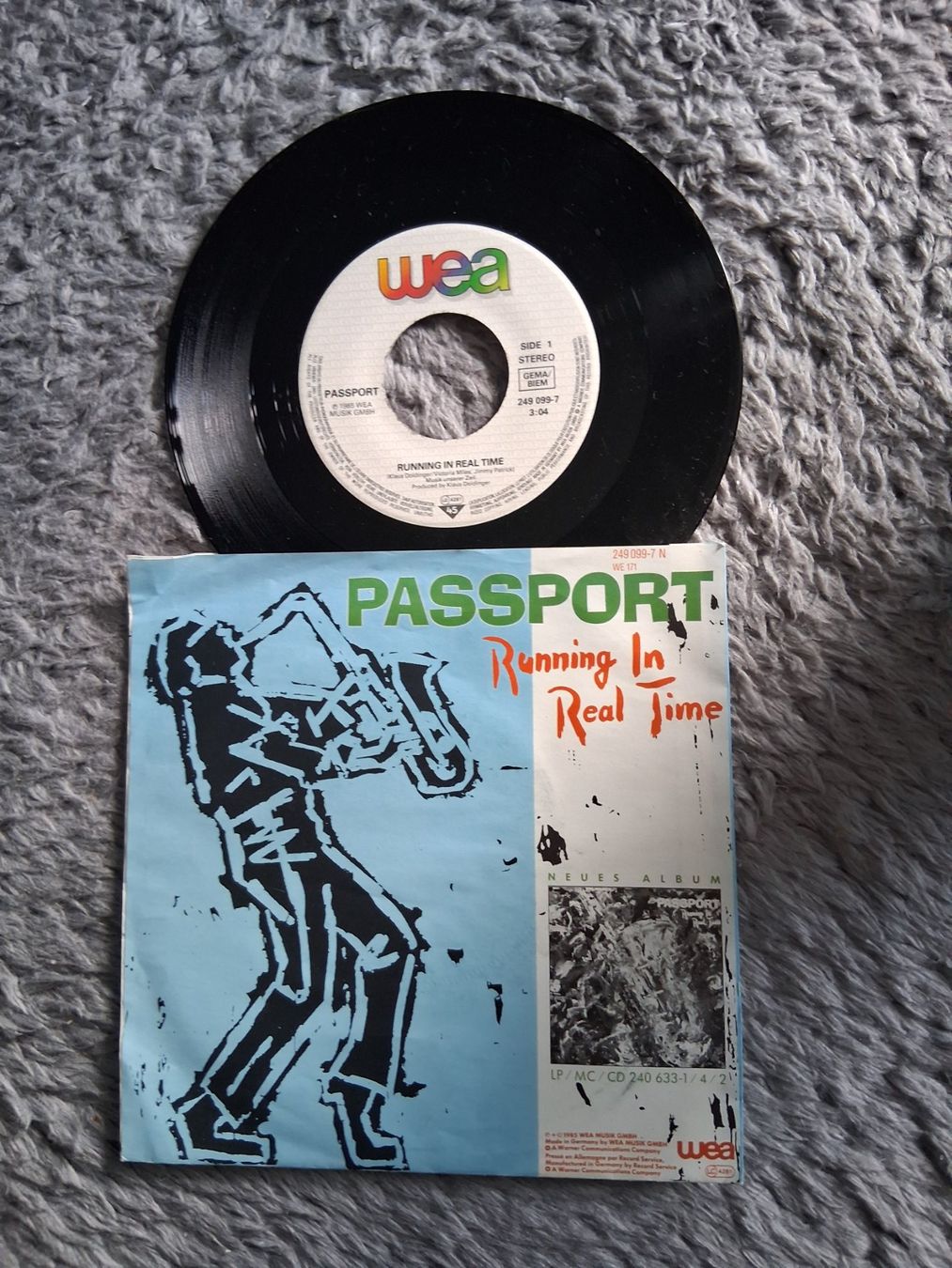 Dischi in vinile: PASSPORT       RUNNING IN REAL TIME    7NER SINGLE – Usato da Wetzikon ZH venduto da Ramones01