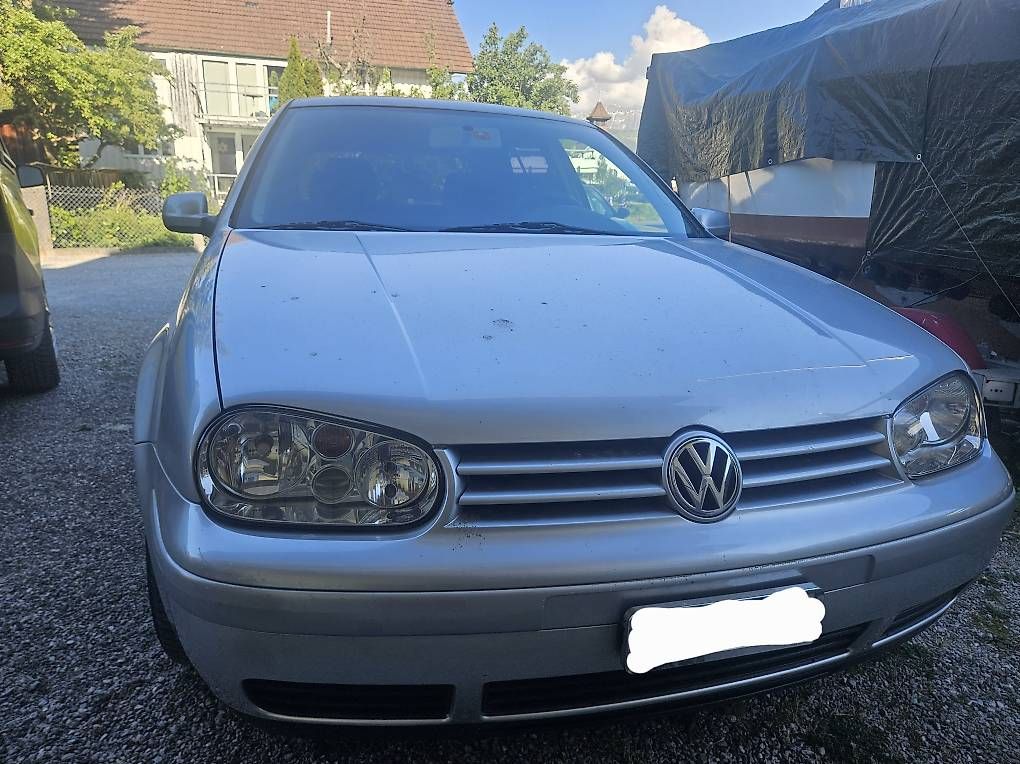 Automobili: VW Golf 4 1.6 16V 25Years Edition – Usato da Thun venduto da Fc-Thun1898 2