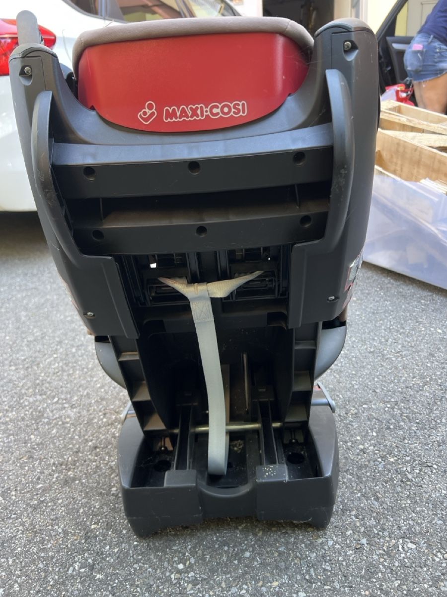 Maxi-Cosi Auto-Kindersitze: Maxi-Cosi Kindersitz – Gebraucht aus Zürich von Thunderracer84 2