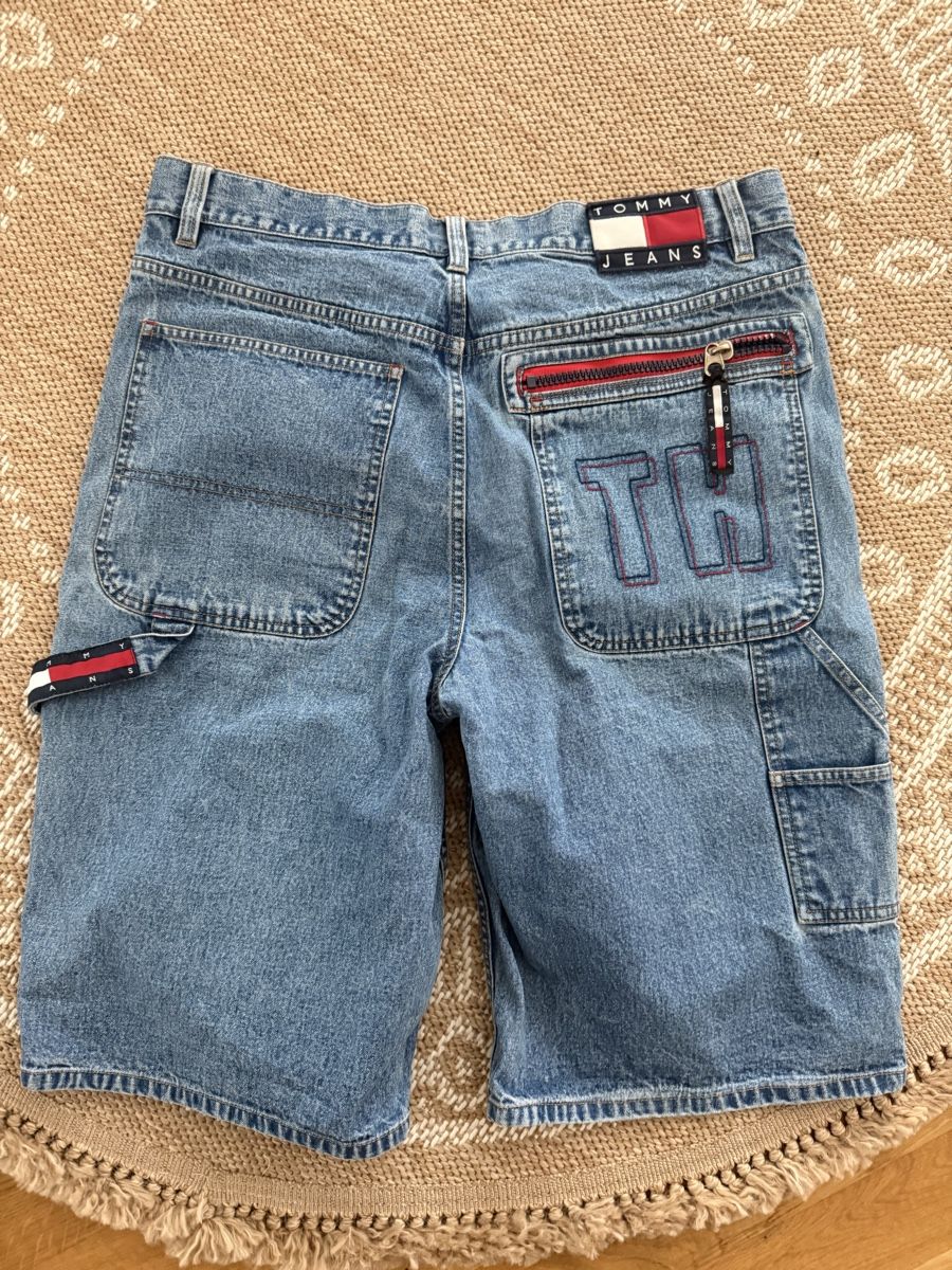 Tommy Hilfiger Jeans: Tommy Hilfiger Shorts W34 – Gebraucht aus Uster von ERIC7777777