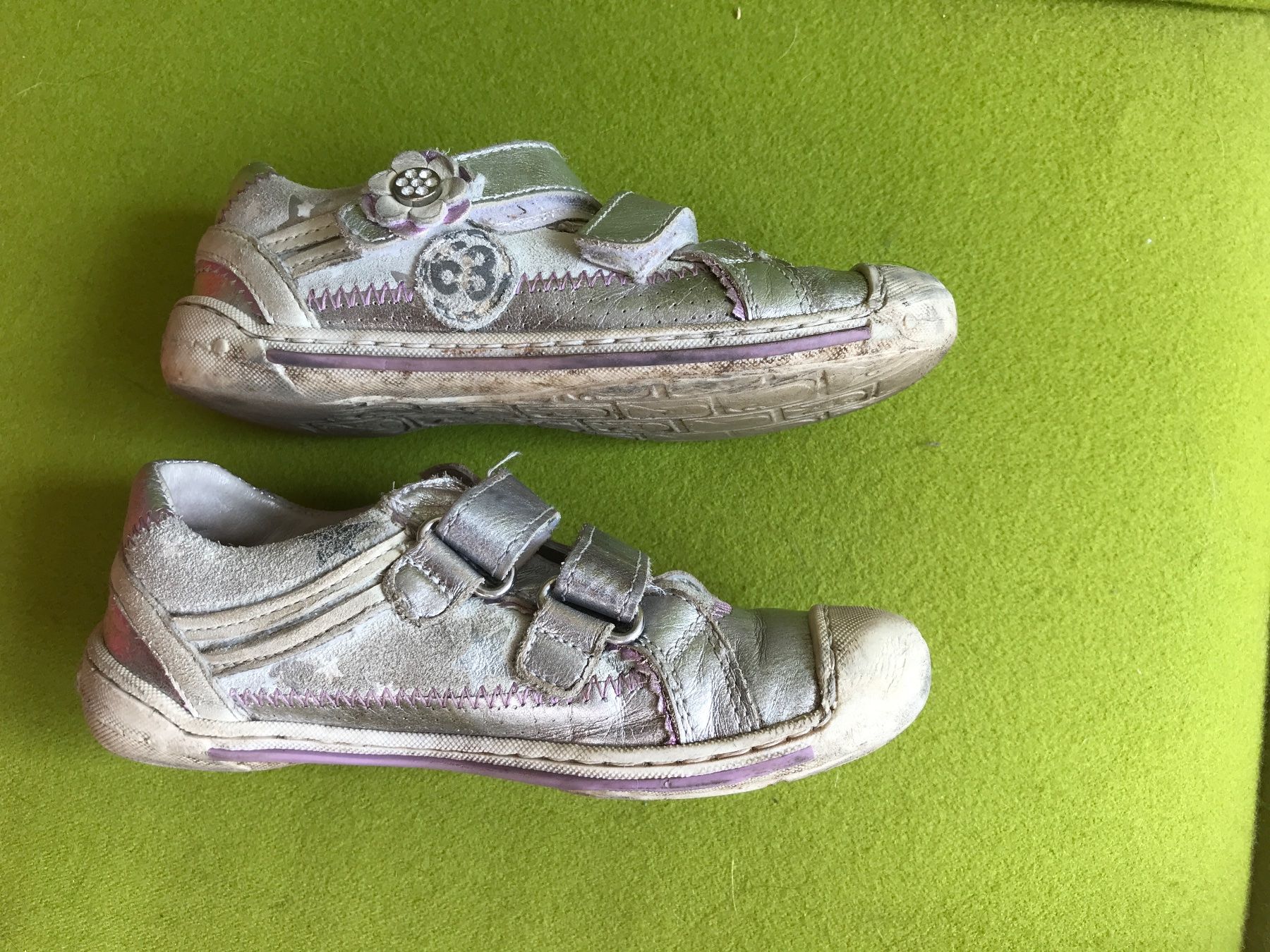 Scarpe per ragazze: Klasse Leder Halbschuhe 28 – Usato da Basel venduto da rosna 2