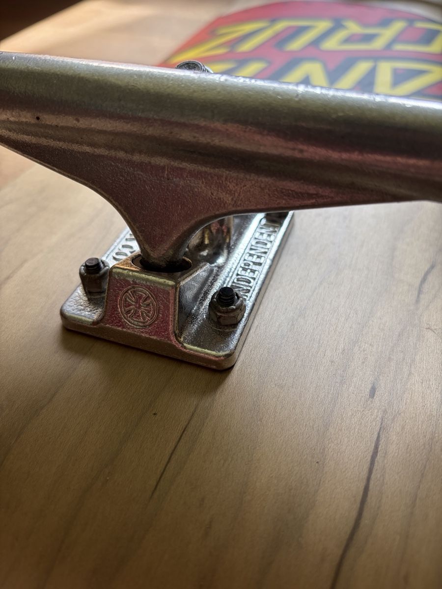Santa Cruz Skateboards: Santa Cruz Skateboard – Usato da Männedorf venduto da biancyur 4