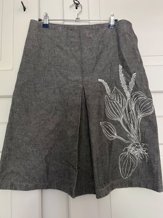Handgenähter Jupe vom Zürcher Label MAKRELE, Gr. 40, Jeans
