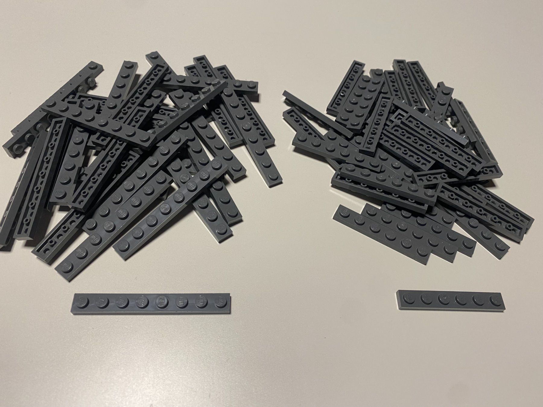 Lego Giocattoli: LEGO - 64 - DUNKELGRAUE - EINERPLÄTTLI – Usato da Gelterkinden venduto da ajdt4